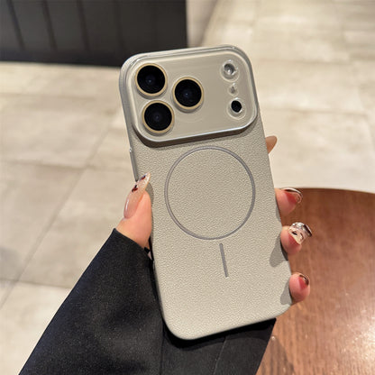 The Textured Leather MagSafe Case